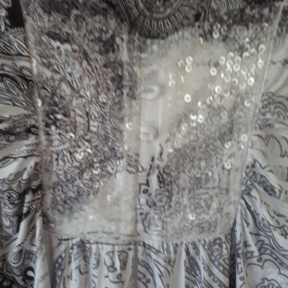 One World Tunic Top Sz L Ruffles Bling - Picture 3 of 8